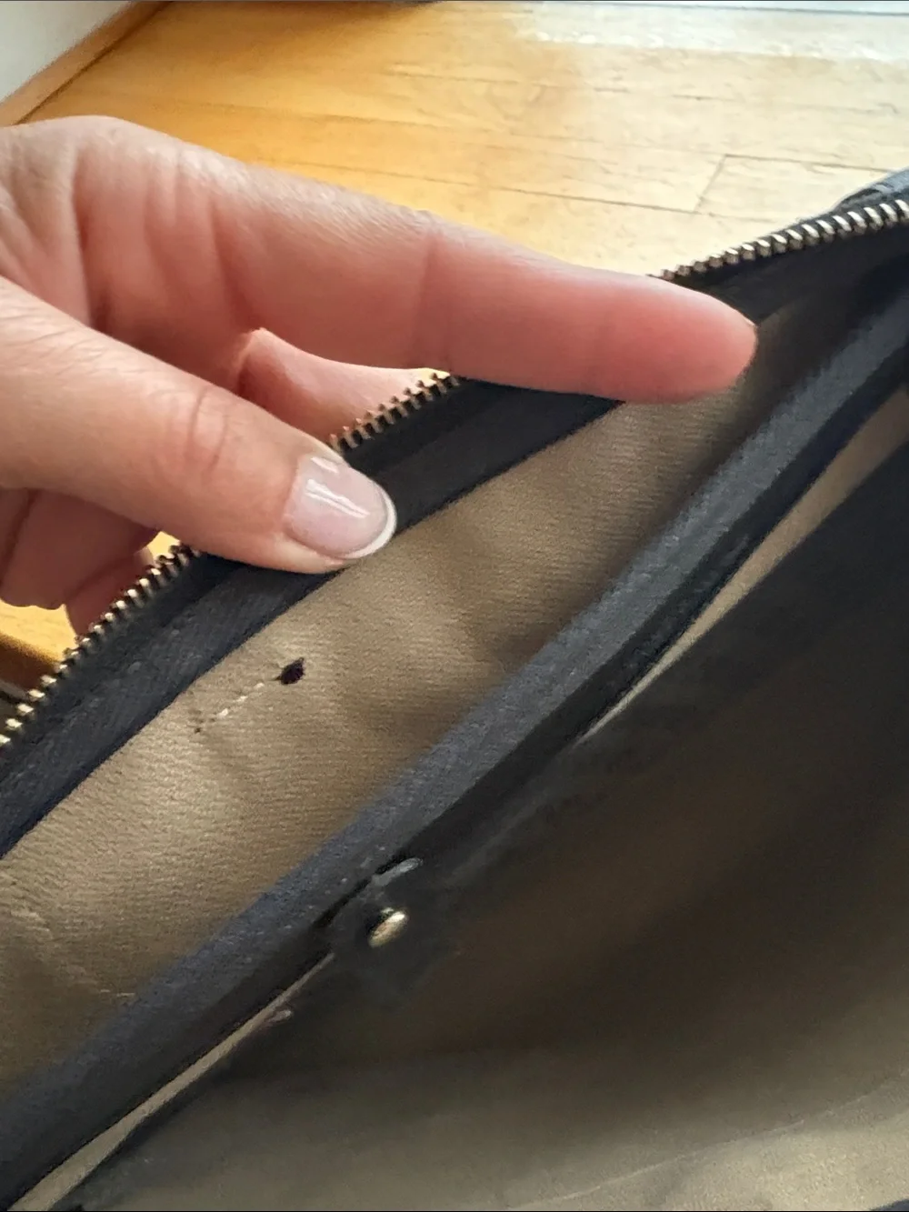 Dooney Black Patterned Tote Bag with Grommet Detail - woman’s